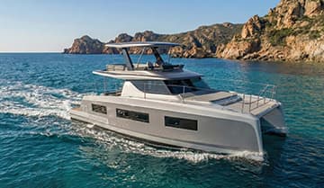 aventura-37-Flybridge Aventura 37 Explorer version Flybridge
