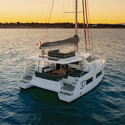 Catamaran voile AVENTURA 37