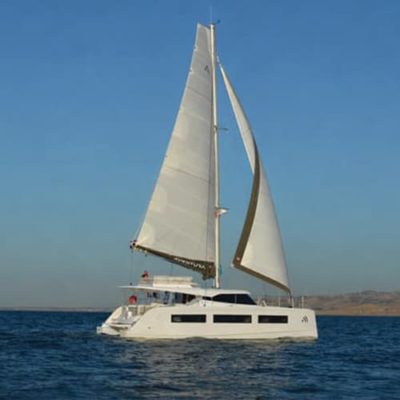 Catamaran à voile AVENTURA 45