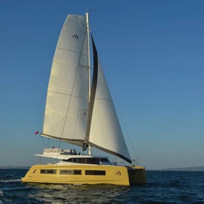 Catamaran voile AVENTURA 45